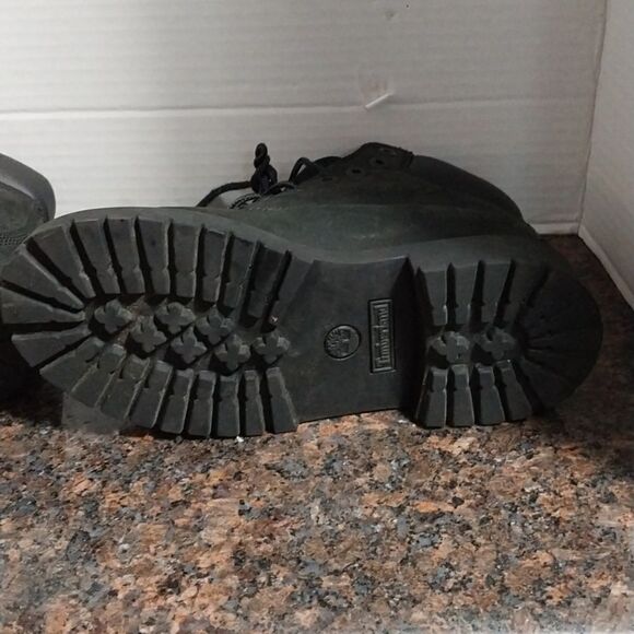 TIMBERLAND BOOTS...SIZE 2...EUC - Picture 7 of 9